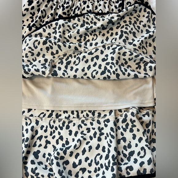 Slate and Willlow women’s size large Leopard Print faux Wrap Dress lined - Picture 13 of 13